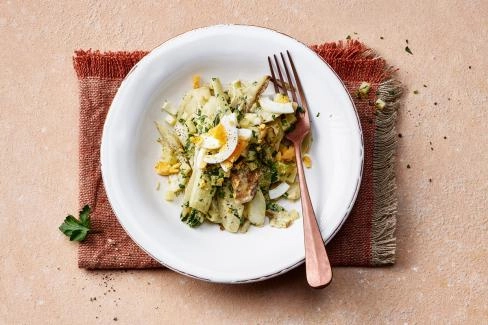 schnelle kueche kaesesalat mit gebratenem fenchel 010420